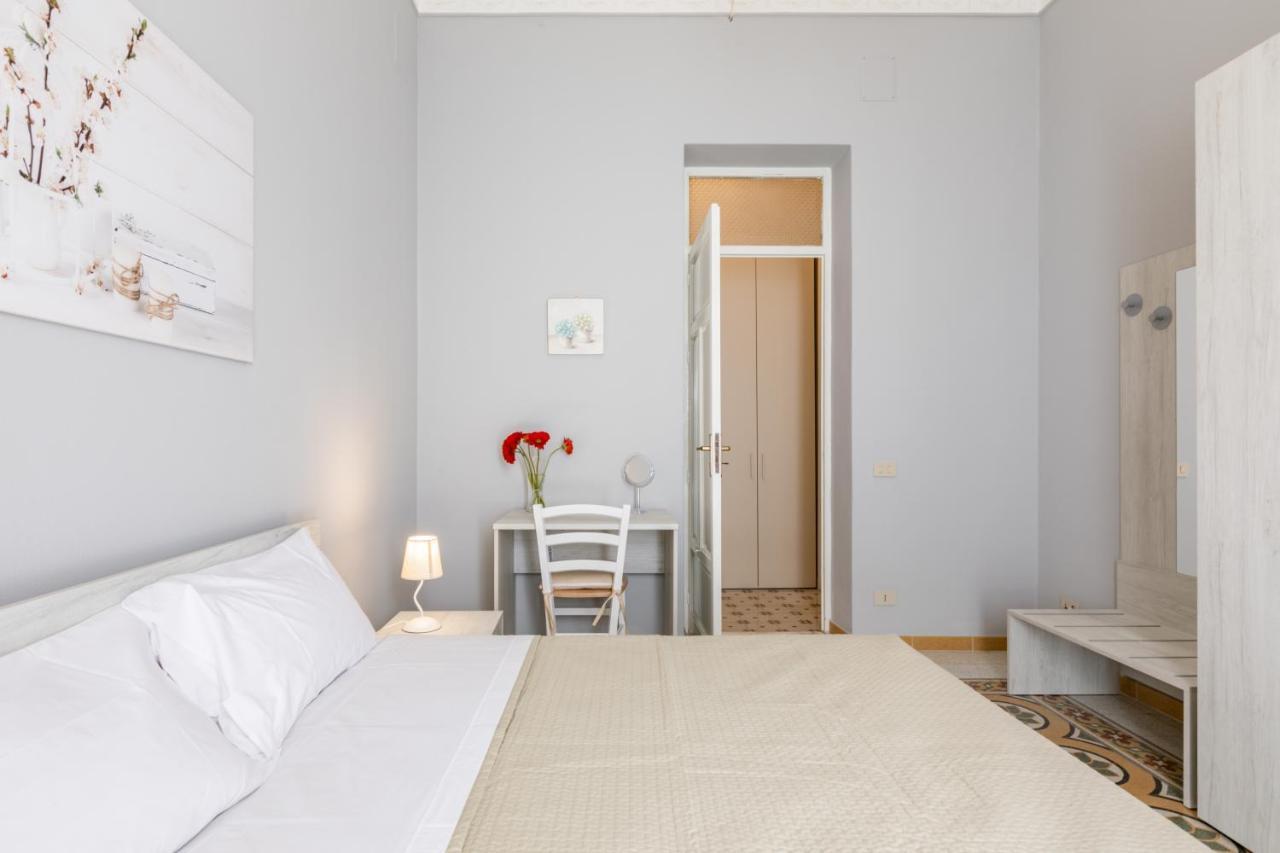 Stazione Notarbartolo Bright & Cozy Apartment Palermo Buitenkant foto