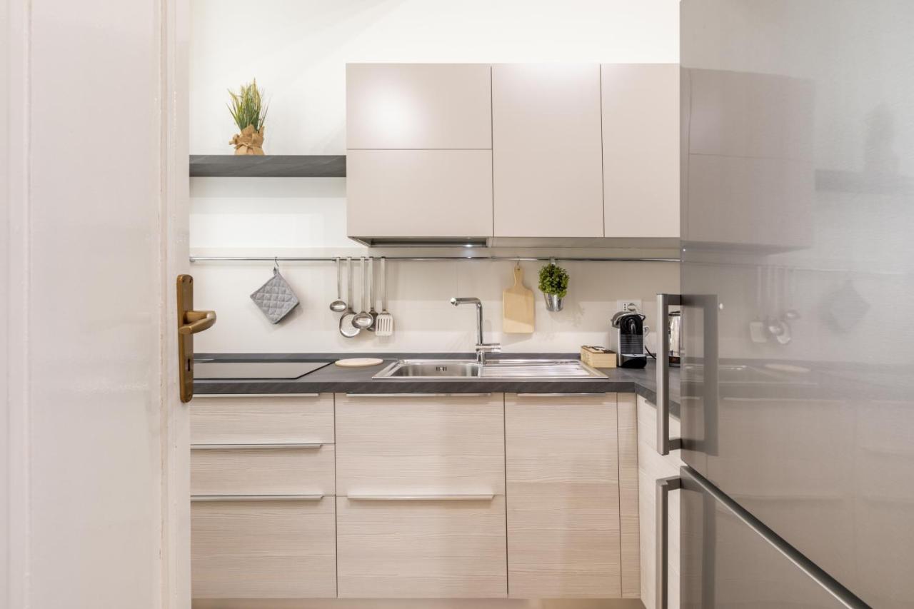 Stazione Notarbartolo Bright & Cozy Apartment Palermo Buitenkant foto